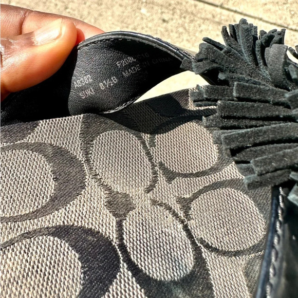 Coach Suki‎ flip flops size 8.5 black - Picture 10 of 11